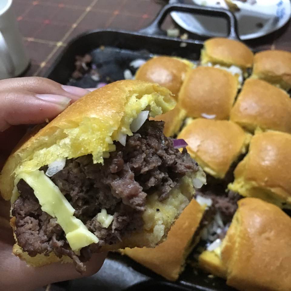 cheeseburger sliders